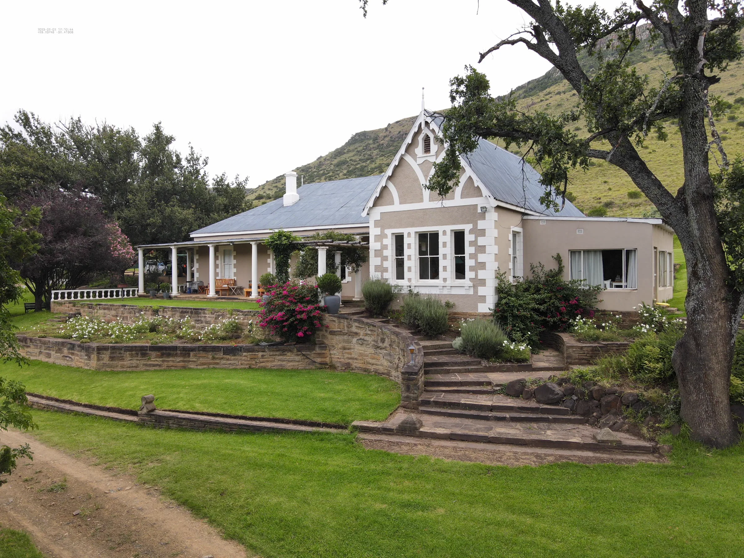 The English Colonial homestead at Whytebank Chase, built in 1907